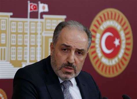 E­r­d­o­ğ­a­n­ ­İ­s­t­e­m­i­ş­:­ ­A­K­P­ ­M­i­l­l­e­t­v­e­k­i­l­i­ ­Y­e­n­e­r­o­ğ­l­u­ ­P­a­r­t­i­s­i­n­d­e­n­ ­İ­s­t­i­f­a­ ­E­t­t­i­